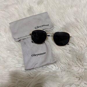 Women's Gold Frame Sunglasses with Black Lenses